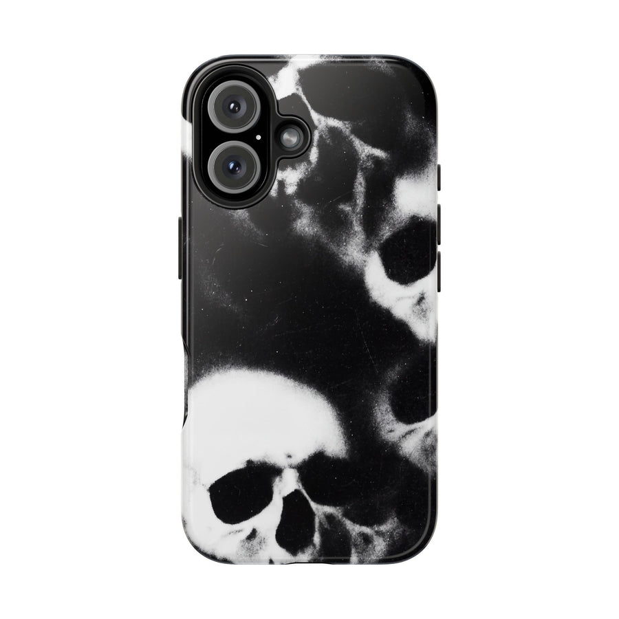 Spray Skull Tough Case