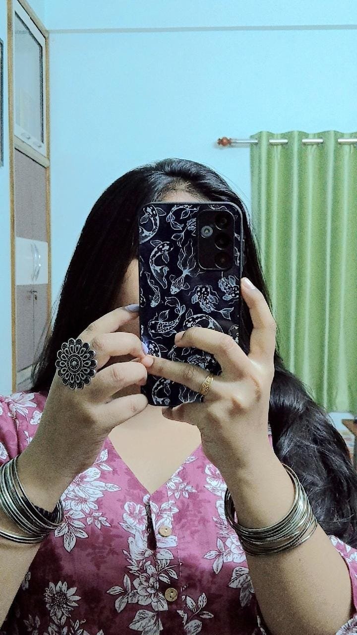 WhatsApp Image 2025-10-25 at 20.53.45_b4940802